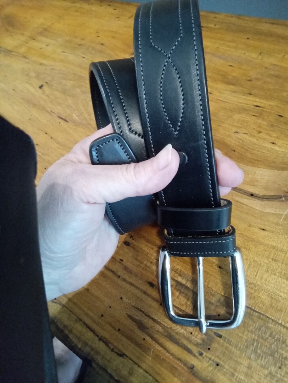 Troy Men's Size 28 Black Leather Western Look Belt w/Square Silver Metal Buckle